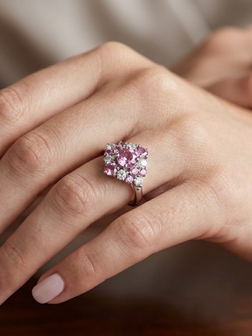 WOMEN'S SIZE 8 PRINCESS BUBBLEGUM RING